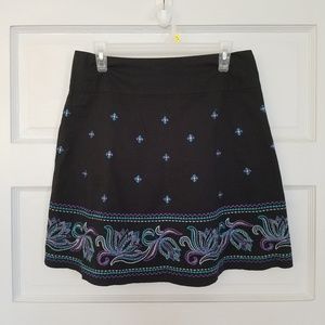Gorgeous Embroidered Skirt Size 5